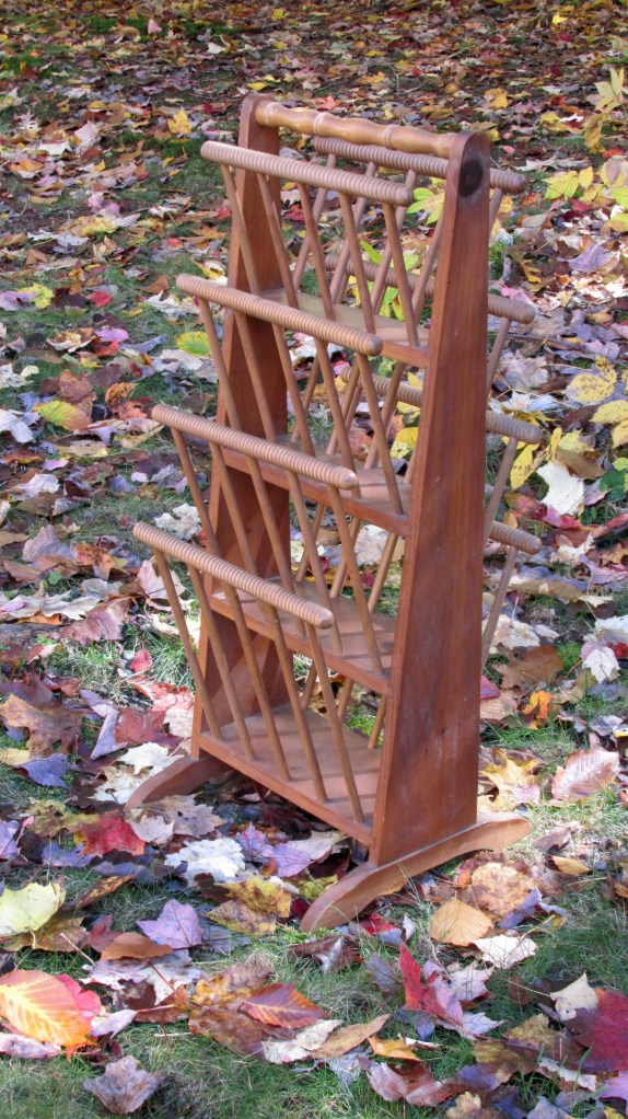 I've seen several of these, but never one with all the pieces.  Just a little carpenters glue and I have a really cool book/magazine rack.