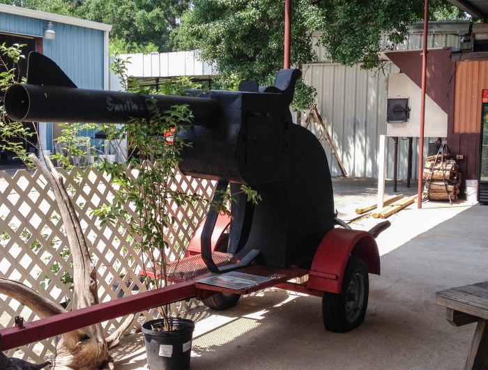 Not sure how functional it is, but it is one of the more unusual portable pits I've seen