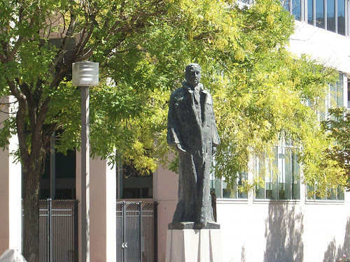 Statue of Thurgood Marshall by Reuben Kramer, courtesy of M. Dean